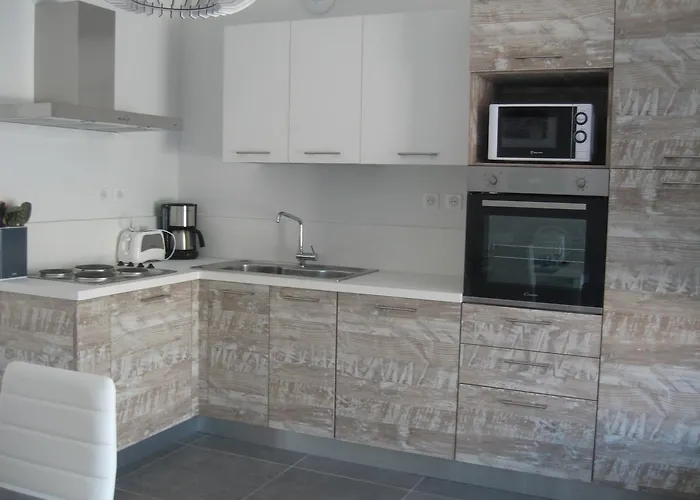 Residences Santa Vittoria אלגז'ולה